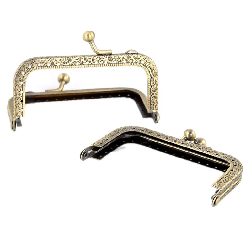 

10Pcs Bronze Tone Flower Pattern Coins Purse Bag Rectangle Frame Kiss Clasps Fermoirs Handbag Handle Heart 8.5x5.8cm