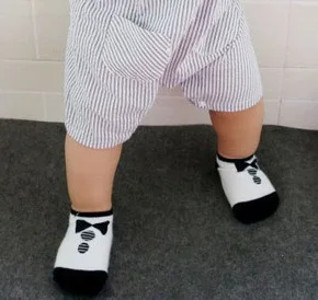 Носки-тапочки для малыша нескользящие детские носки белые детские носки для новорожденных малышей короткие носки с нарисованной надписью «I Love You» хлопковая одежда для девочек и мальчиков