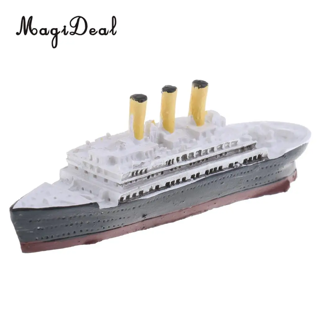MagiDeal 1Pc DIY Resin Titanic Boat Ship Building Model Scene Scenery Sculpture Layout for Diorama Landscape Prop Kids Toy Decor
