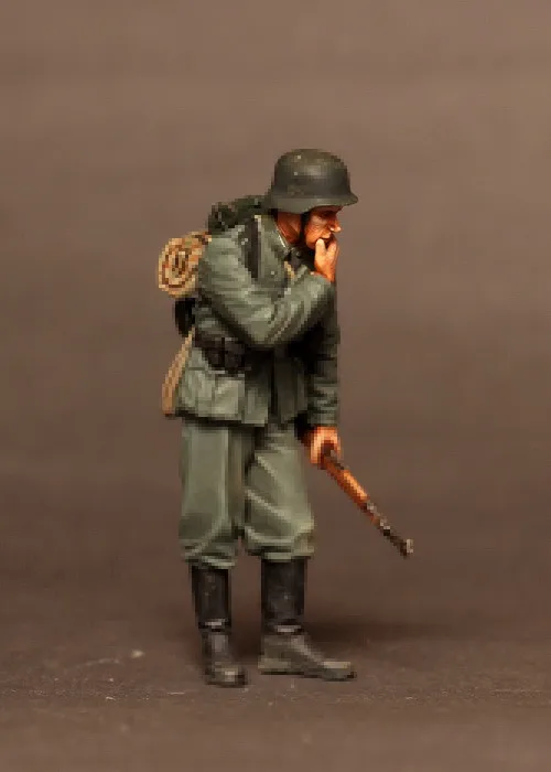 

pre order-Resin toys 3522 German infantryman. Free shipping Quality products