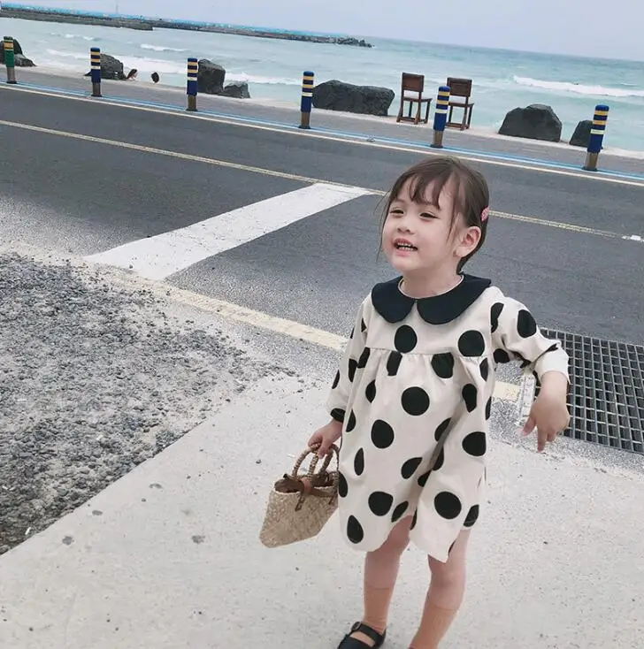 Платье в горошек для девочек модные осенние хлопковые платья для девочек от 1 до 6 лет, HW140