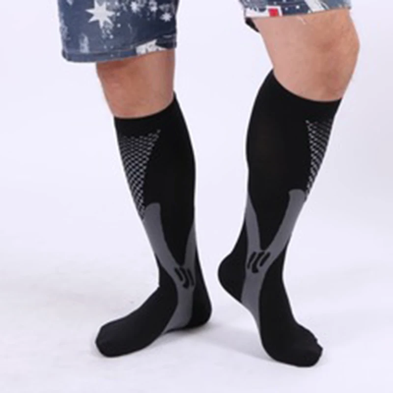 

Dropship Men Leg Support Sport Socks Stretch Compression Sock Below Knee Socks Football Leg Protect