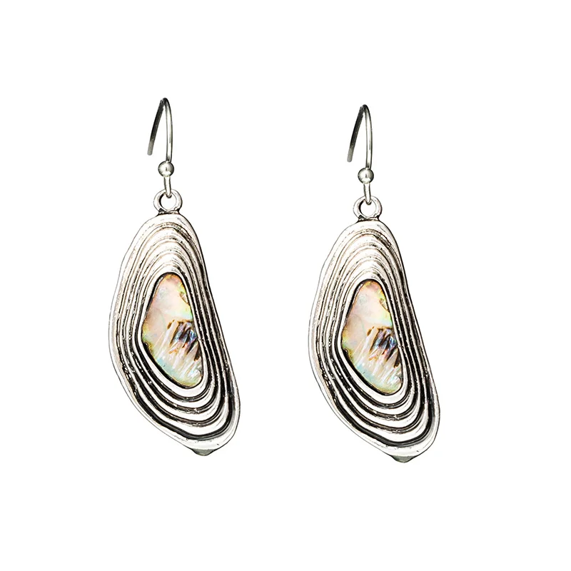 

Bohemian vintage natural shells thread pendant drop earrings Boho silver color alloy geometric earring Women charm jewelry gift