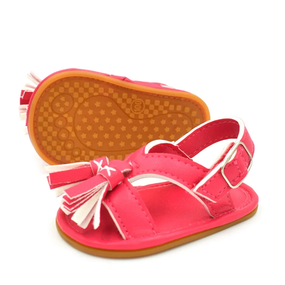 Летняя обувь для малышей; обувь для новорожденных на резиновой подошве; сандалии для маленьких девочек из искусственной кожи с кисточками; детская обувь; детские сандалии; милые детские мокасины