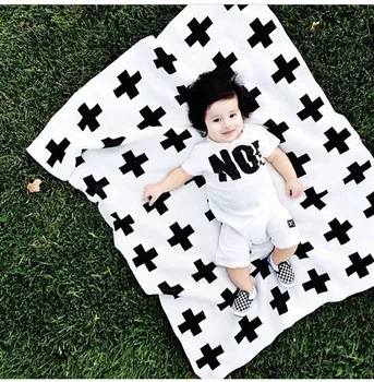 

Baby Blanket Black White Cute Cross Knitted Plaid For Bed Sofa BedSpread Bath Towels Play Mat Gift free shipping 2 sizes