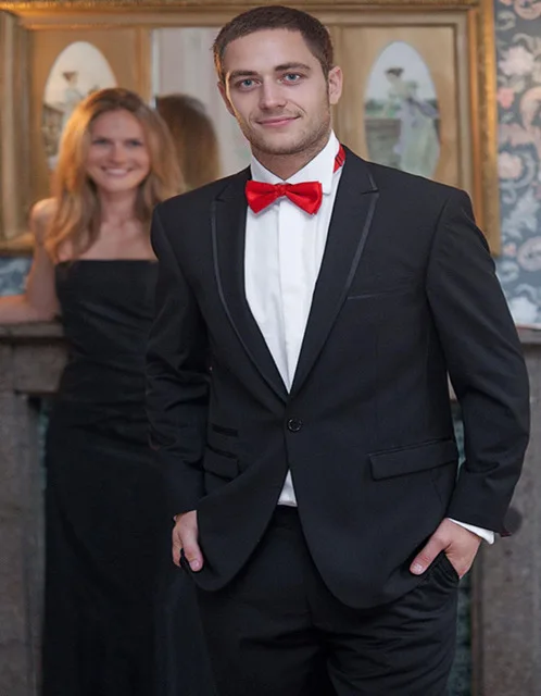 2017-New-Arrival-Groomsmen-Black-Peak-Black-Lapel-One-Button-Three-Pockes-Men-Wedding-Business-Blazer.jpg_640x640
