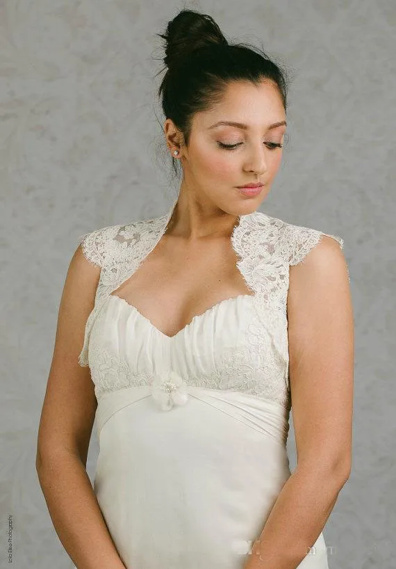 Custom Madel Wraps Hollow Back Bridal Coat Lace Jackets Wedding Capes
