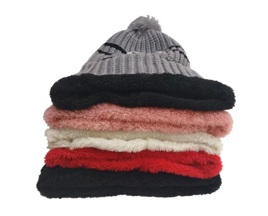 Pom Beanie зима Шапки для Для женщин вязаные шарфы с капюшоном грелки шеи Дамы количество дизайн Кепки и шарф женщина аксессуары