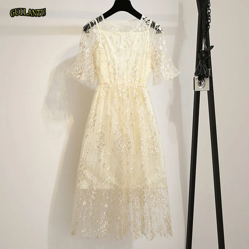 

2019 Elegant Embroidery Floral Mesh Sexy Club Dress Women O Neck Short Sleeve Two Piece Suit Casual Vintage Party Dresses