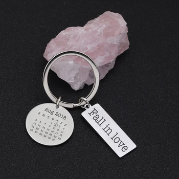 

Key Holder Customized Date Memorial Gift Pendant Fall In Love Memory Engraved Calendar Girlfriend Boyfriend Present Keychain