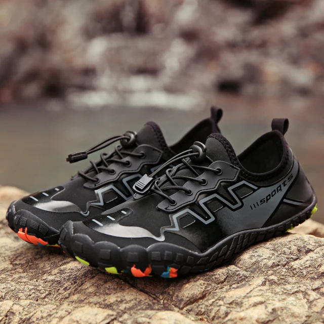 Summer Water Shoes Men Beach Sandals Upstream Aqua Shoes Wome Quick Dry River Slippers Diving Swimming Socks Tenis Masculino