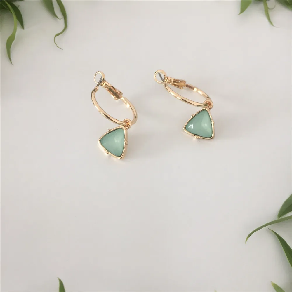 

TRENDY WOMEN EARRINGS GOLD COLOR PLATING MINT STONE VIOLET PEACH BLACK NAVY TRIANGLE HOOP EARRINGS