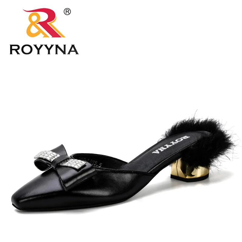 

ROYYNA 2019 New Trendt Style Summer Fashion Heels Mules Slippers Ladies Square Toe Strange Style Outside Shoes For Girls Comfy