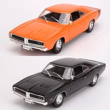 1:18 весы для Dodge Challenger, модель спортивного автомобиля, имитация сплава, Игрушечная модель автомобиля с рулевым колесом, управление передним колесом, Рулевое управление