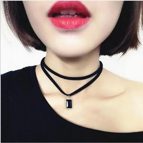 MultiLayer Chain Black Imitation Leather Choker Necklace Gothic Chain Charm Gem Pendant Short Necklaces Collier Femme