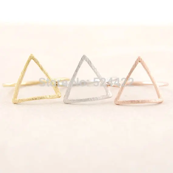 

Min 1pc 2016 New Arrival Trendy Multicolor Geometric Triangle Wedding Ring for Women Alloy Simple Engagement Ring JZ001