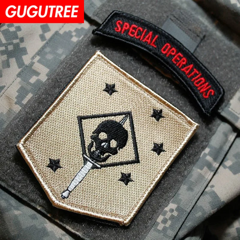 

GUGUTREE embroidery HOOK&LOOP MARINE RAIDERS patches USMC army skull patches badges applique patches for clothing AD-77