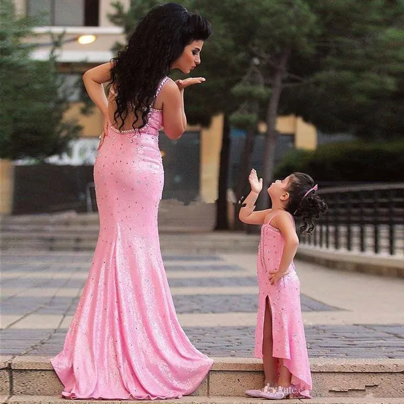 2016-Said-Mhamad-Pink-Mother-Daughter-Matching-Dresses-Rhinestones-Beaded-Mermaid-Prom-Dress-2-Pieces-Evening(3)