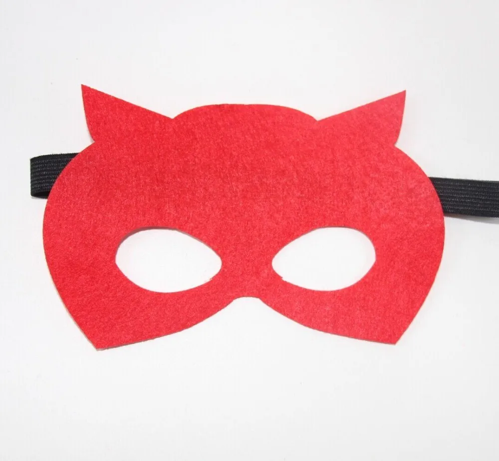 Daredevil-Mask-Superhero-felt-mask-3-to-14-years-Red-costume-accessory-for-boys-girls-photo
