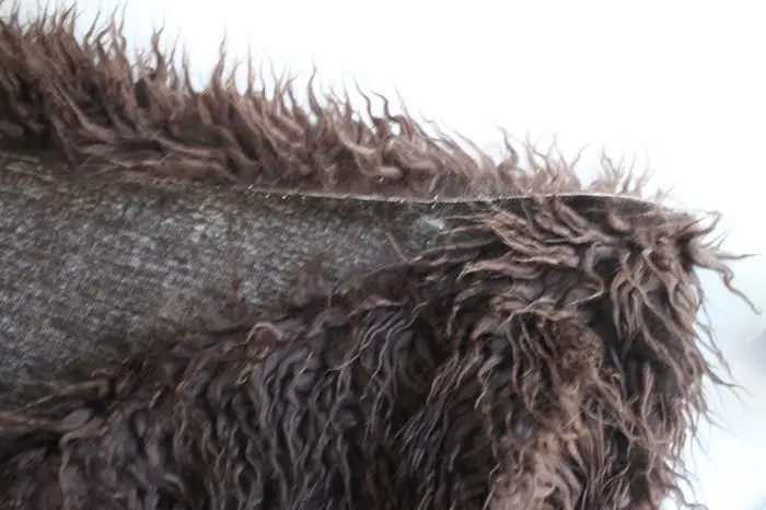 Коричневая монгольская курчавая овечка из искусственного меха, искусственный жилет из меха. Реквизит для детской фотосъемки продается во дворе