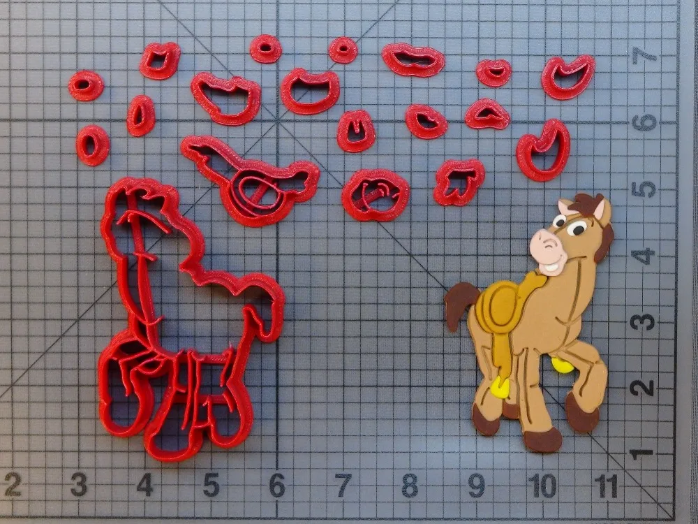 JB_Toy-Story-Bullseye-266-A017-Cookie-Cutter-Set-Cartoon-Character-266-A017
