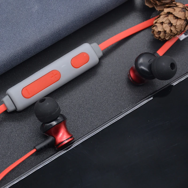 Wireless-Bluetooth-Earphone-Headphone-Neckband-Magnetic-Headphones-Outdoor-Sport-Waterproof-Stereo-Headset-for-phone-xiaomi (4)