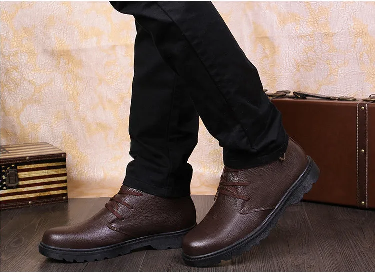Мужские зимние теплые плюшевые ботинки; мягкая удобная обувь с хлопковой подкладкой из натуральной коровьей кожи; модные мужские ботинки с высоким берцем для улицы