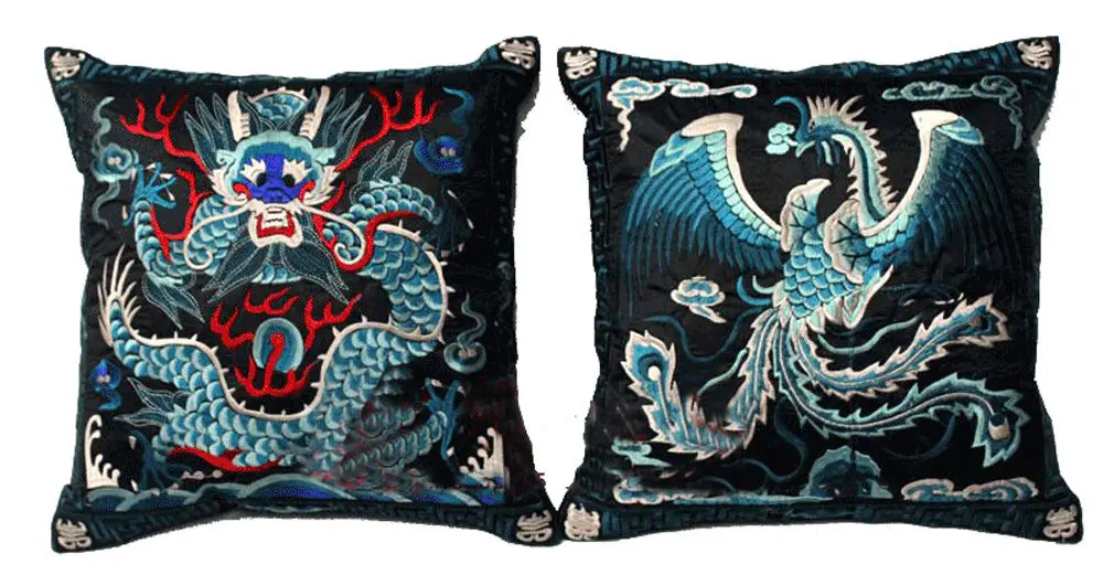 

43*43cm 2 pcs Vintage Chinese Ethnic Retro Embroider Dragon&Phoenix Cushion Covers Pillowcase