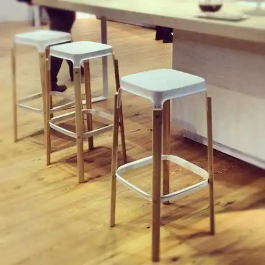 Magis_tabouret_Steelwood3_900x675