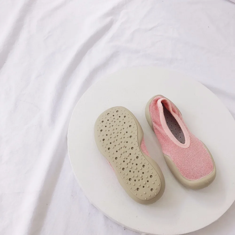 Celveroso/новые носки для мальчиков и девочек Нескользящие Детские носки с резиновой подошвой, обувь для детей ясельного возраста сетчатые носки обувь с мягкой подошвой