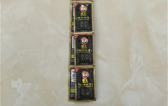 

Overlord Plant Extract Black Soft Shampoo Disposable Bag
