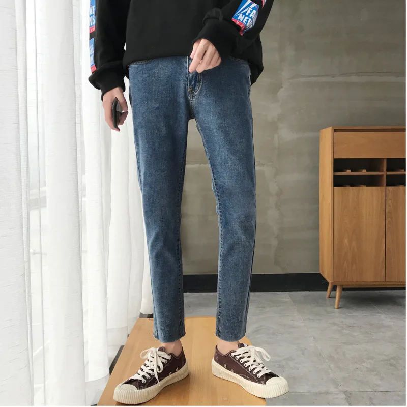 2018 Autumn New Men's Fashion Temperament Cotton Youth Personality Casual Self-cultivation Solid Color Wild Nine Points Jeans