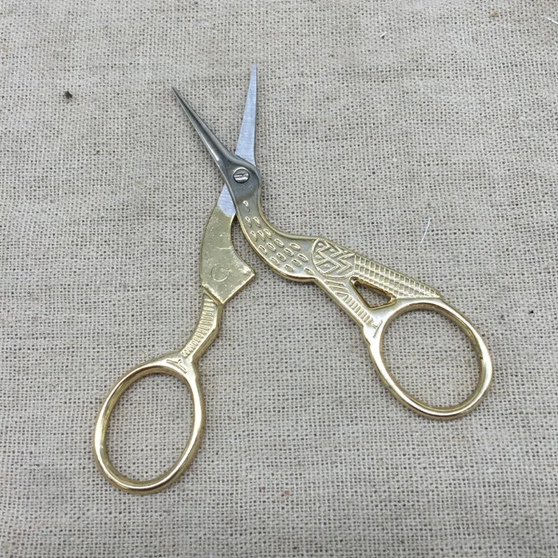 1Pc Gold Stork Shaped High Steel Vintage Embroidery Scissors Sewing