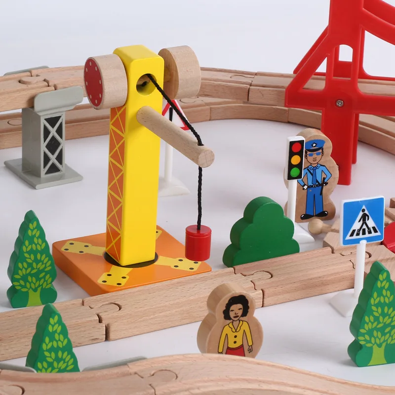 100 pieces of Elm rail traffic scene small train set wooden track toy children's puzzle diy assembled building blocks toys
