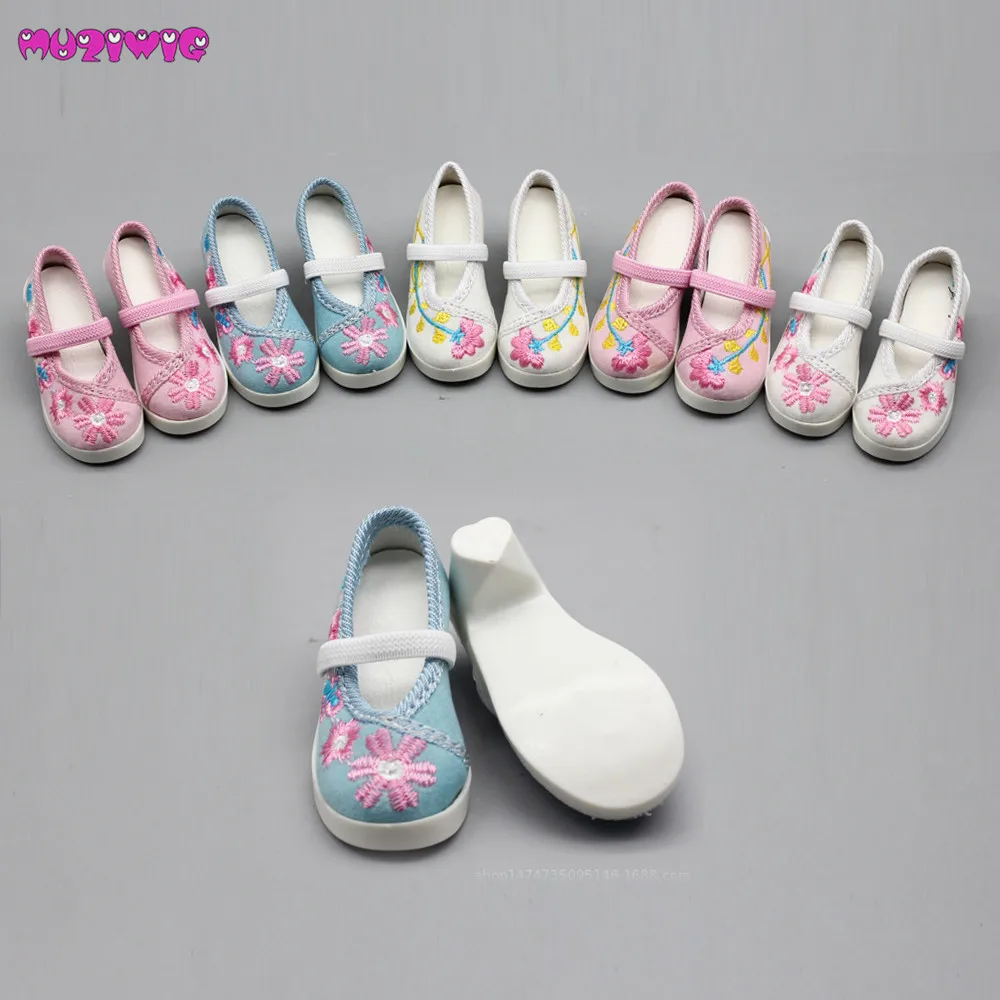 

1/3 BJD Doll Embroidered shoes 7.8cm Shoes fit 60cm Dolls Children Gifts