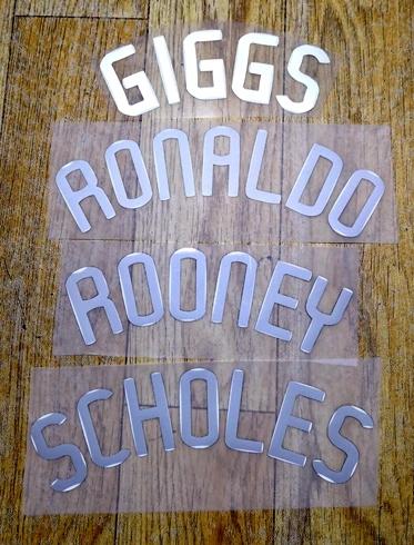 2007-2008 RONALDO ROONEY SCHOLES GIGGS именной патч, значок