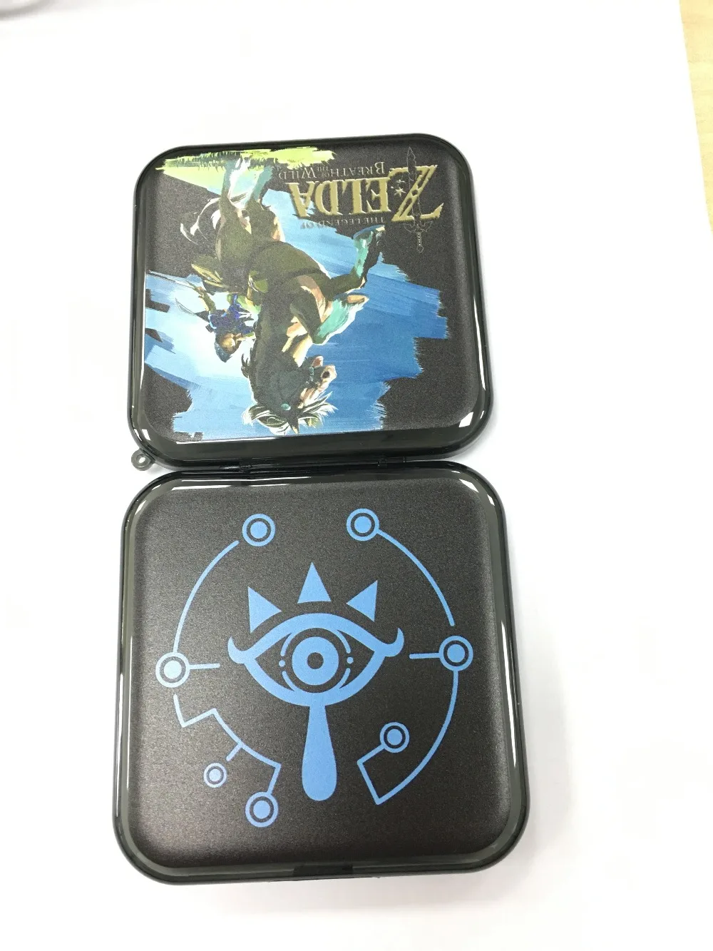 2Pcs-Lot-Game-Card-Protecter-Cover-Carry-Cases-For-Nintend-Switch-For-NS-Switch-Game-Cards (2)
