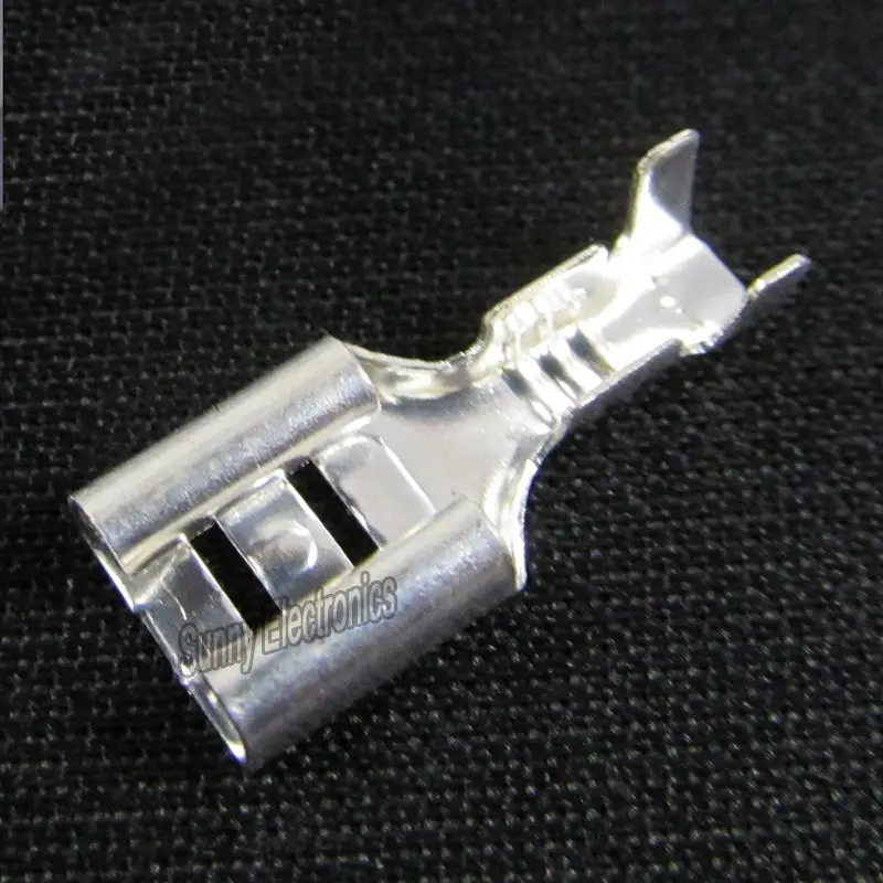 Quality 6.3mm Female Uninsulated Spade Crimp Connector Terminal Block