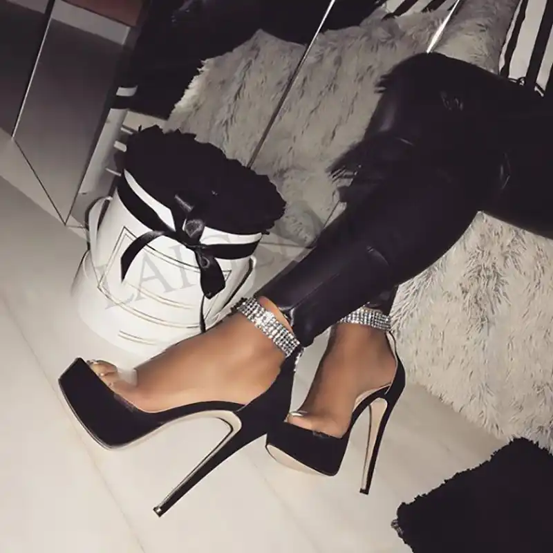 saltos para formatura preto