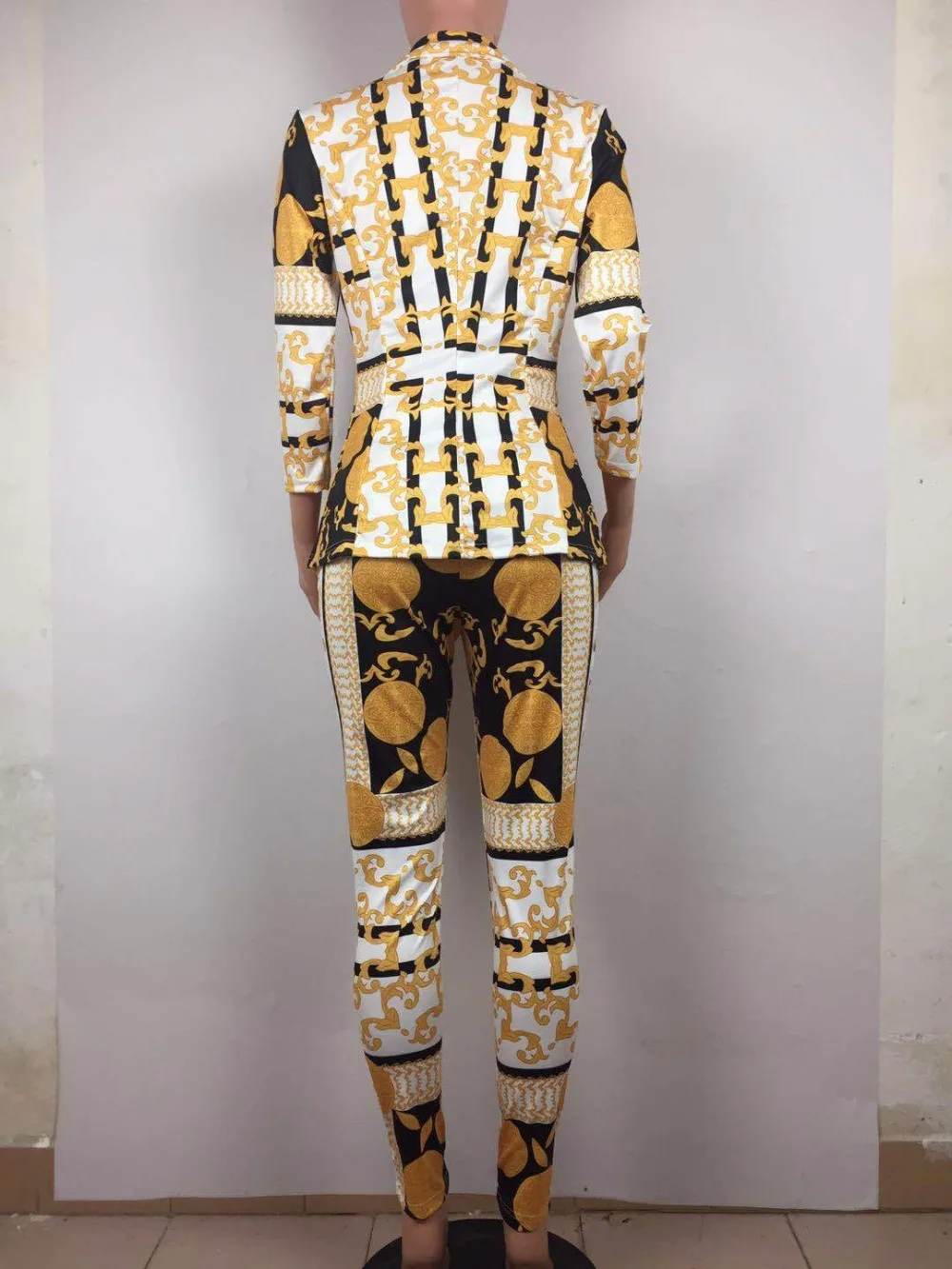 2019 Gold Chain Printed Two Piece Set Women Tracksuits Autumn Spring