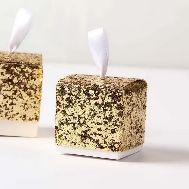 4426347079_688681926