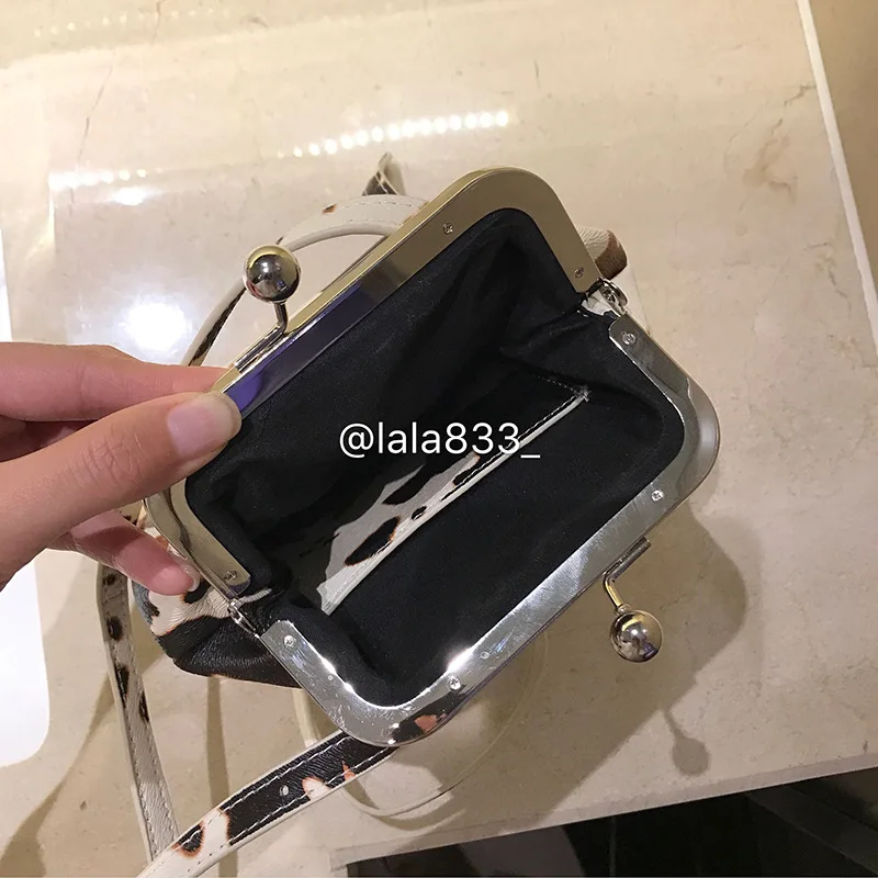 8735403842_1452711359