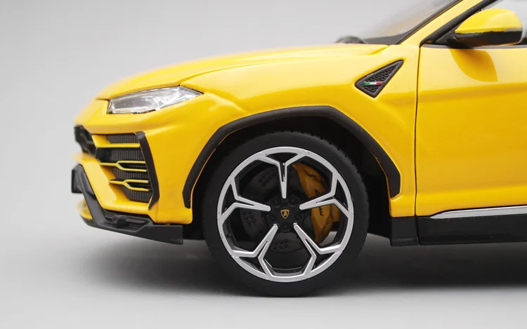 1:20 LAMBO URUS литая модель машины Модель автомобиля SUV Коллекция украшения