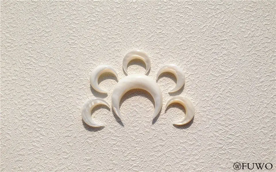 20 mm 35mm Double Horn Crescent Mother of Pearl 8