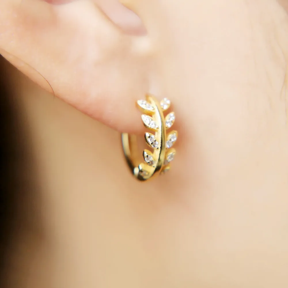 

rose gold 100% 925 sterling silver mini huggie hoops cz leaves high quality delicate clip hoop fashion spring new style earring