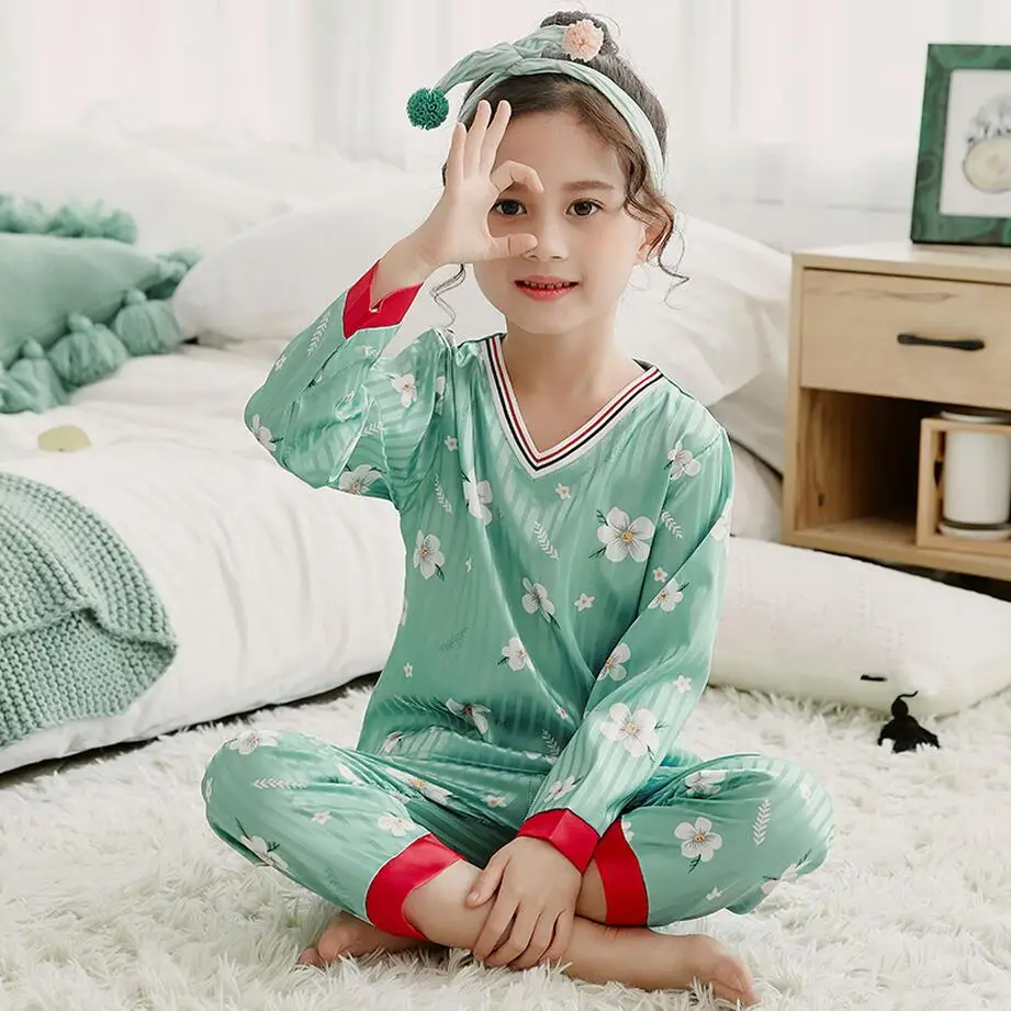

V-Neck Autumn Cotton Children's Clothing Suit Long-sleeved Pyjamas Kids T-shirt+Pant Cartoon Pajamas Boys Girls Sleepwear Baby