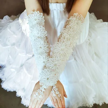 

Lace crystal hook gloves 2019 new Elbow length wedding gloves for bride beautiful wedding gloves beige gants mariage femme cheap