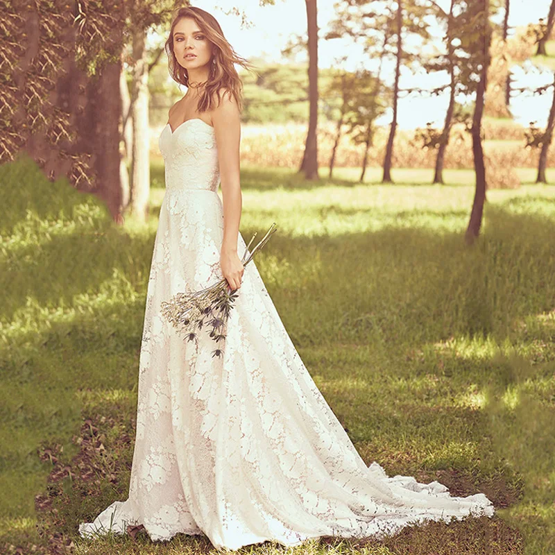 

Eightree A-Line Boho Bride Dress Beach Wedding Gowns Princess 2019 Sweetheart Lace Backless Bohemian Wedding Dress