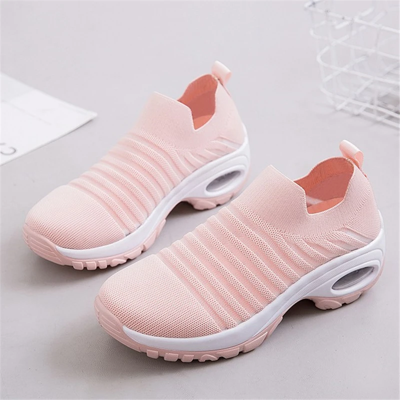JIANBUDAN  Breathable lightweight Women's sneakers Outdoor Casual mesh running shoes female Comfortable socks shoes Size 36-42