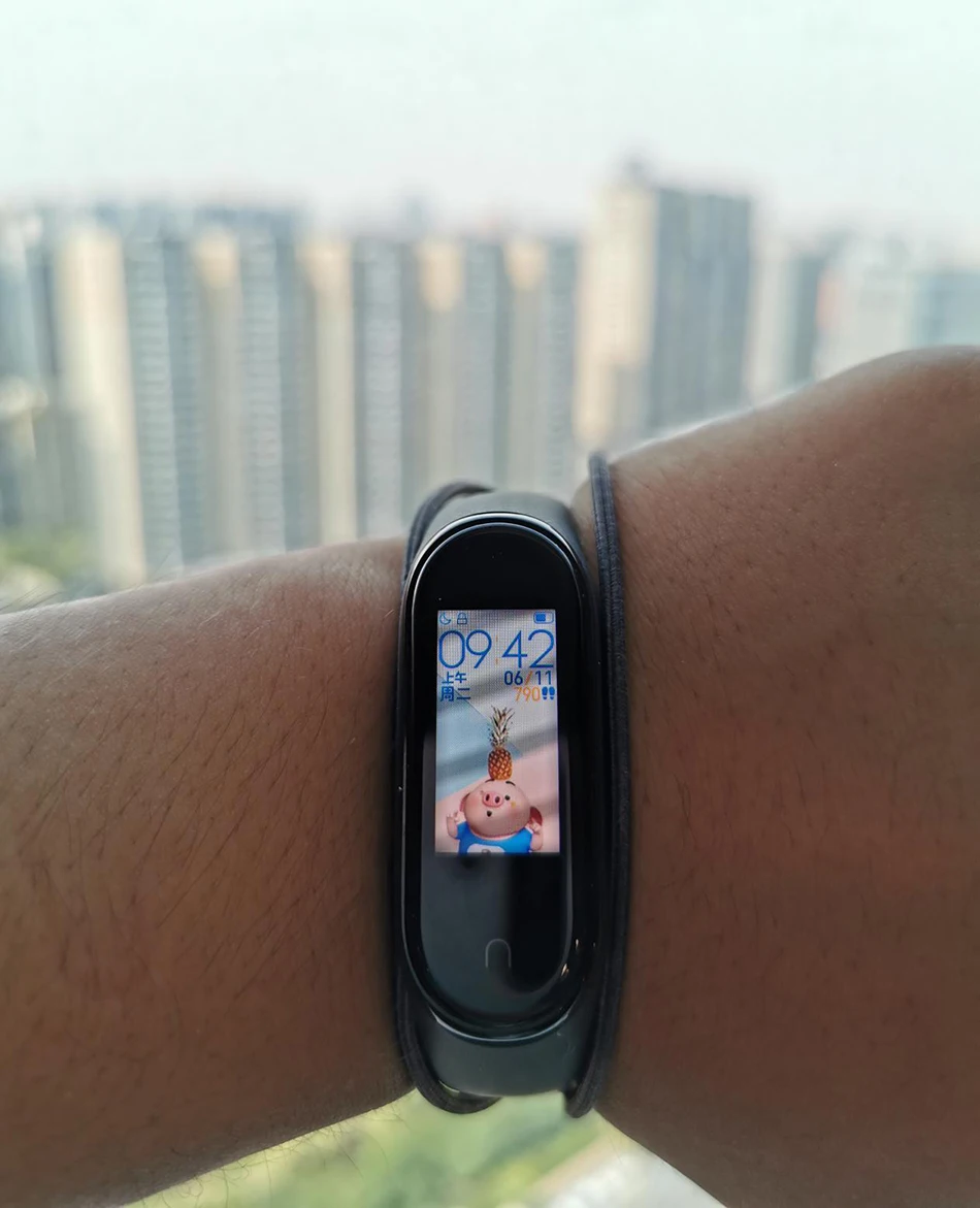 Xiaomi Mi Band 4 (64)